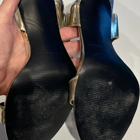 Enzo Angiolini Brodee Sandal Heel Gold Open Toe Size 8 - Picture 13 of 13